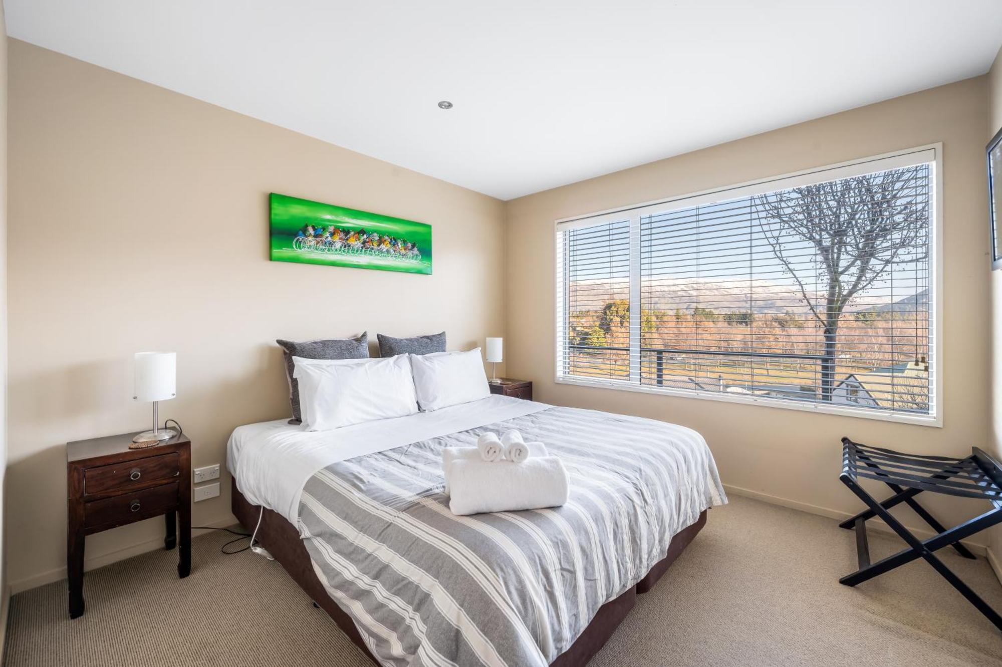 Criffel Garden Apartment Уанака Екстериор снимка